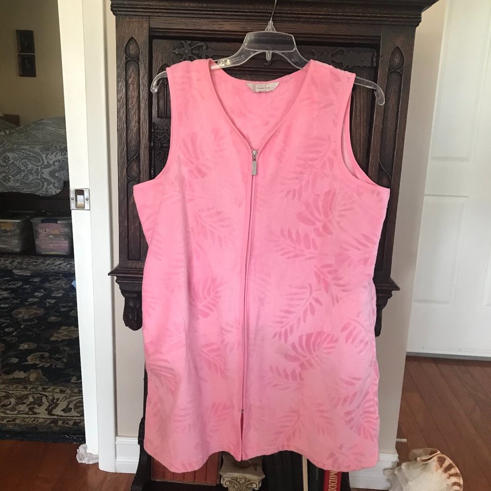 JASMINE ROSE: PINK ZIPPERED FRONT BEACH WRAP XL